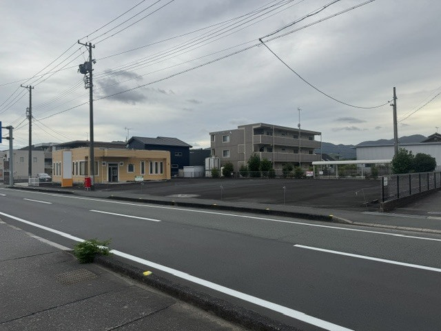 image1.jpg